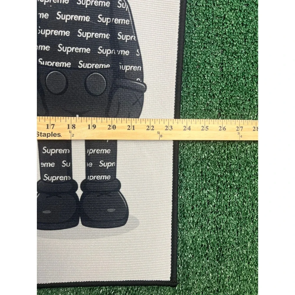 Kaws Companion Trio x Supreme Rug Non Slip‎ Back